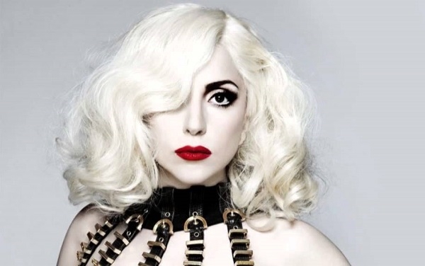 Леди Гага шокировала лондонцев своим видом