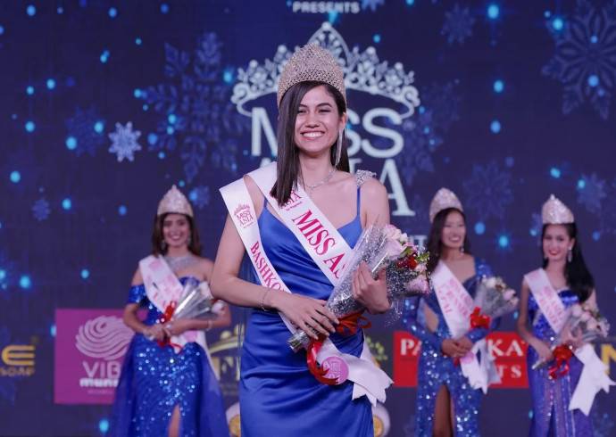 Россиянка Илюза Исяндавлетова завоевала титул «Мисс Азия-2023», но не под флагом России. Топ фото самой красивой девушки Азии 