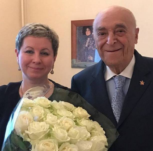 Жена Владимира Этуша прокомментировала информацию о его госпитализации