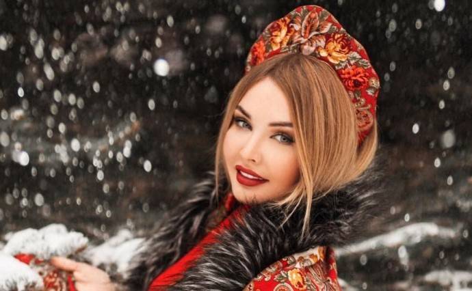 Дарью Пынзарь раскритиковали за "несовременный вид" на празднике у Ксении Бородиной