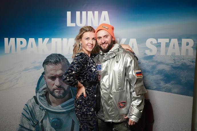 Иракли и LIKA STAR представили космический клип на песню «LUNA»