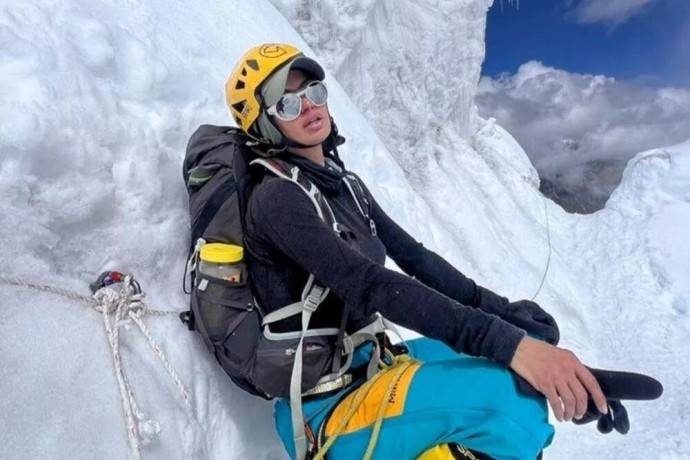 «Всё отменили»: Виктория Боня так и не добралась до вершины Манаслу, но публично поблагодарила своего невидимого ухажёра