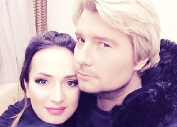 Николай Басков опубликовал пикантной фото со своей возлюбленной