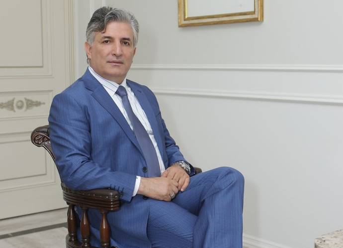 Известный адвокат Эльман Пашаев будет разоблачать пятую колонну на собственном телеканале
