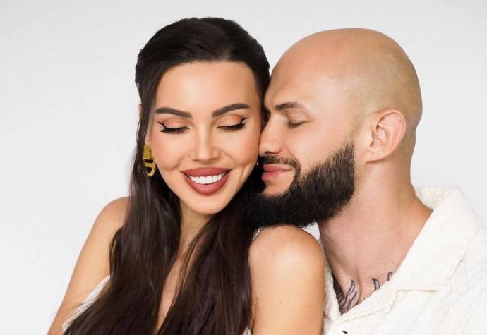 Оксана Самойлова пошла на уступки при дележе имущества в результате чего Джиган остался ей должен