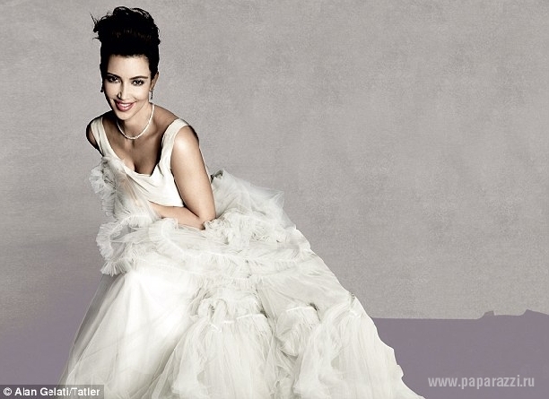 Ким Кардашиан примерила свадебное платье
