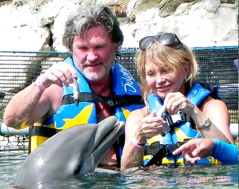 Курт Рассел и Голди Хоун отдохнули в Мексике