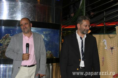 Франсуа и Жан-Жак Мантелло прилетели на премьеру своего фильма "Большое путешествие вглубь океанов 3D"