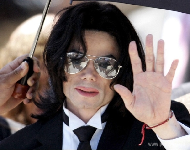 Друг Майкла Джексона признался в отцовстве его детей