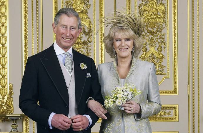 Жена принца Чарльза не может простить Меган Маркл