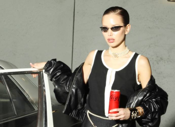 Расставшись с Лепсом, Аврора Киба закатила дорогущую вечеринку на свой день рождения