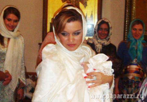 Ксения Бородина крестила дочь