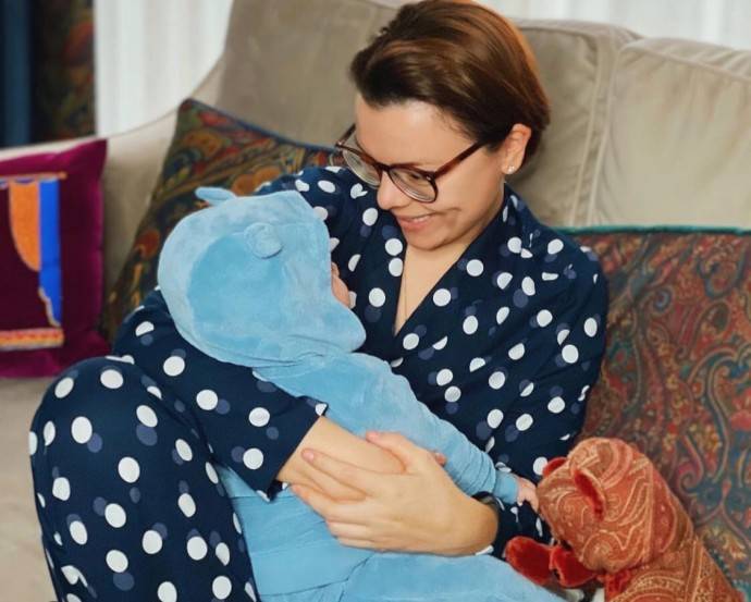 Татьяна Брухунова воспитывает ребенка в строгости
