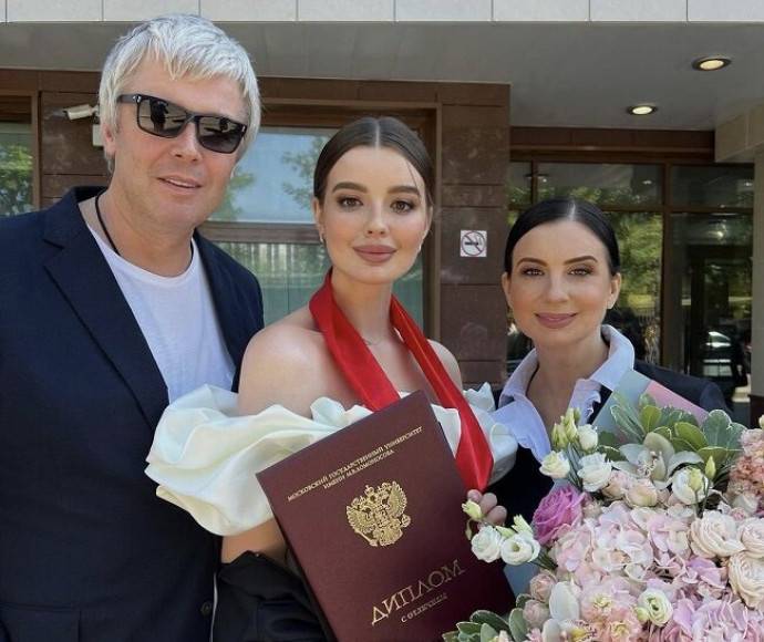 22-летняя дочь Екатерины и Александра Стриженовых выходит замуж