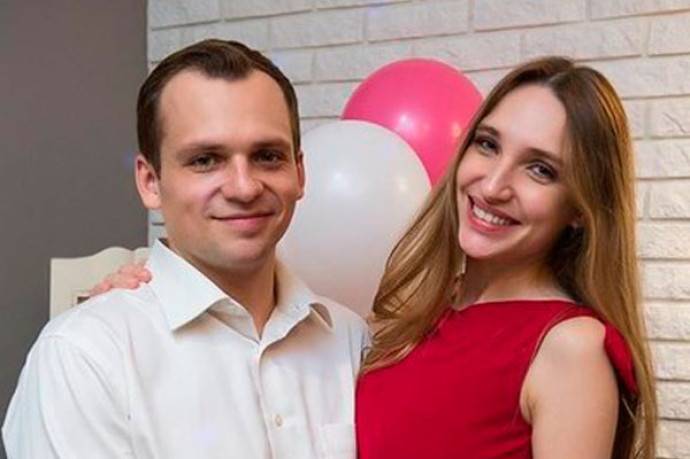 "Я замужем": жена Алексея Янина рассказала о причинах его болезни