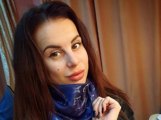 Ольга Жемчугова удивила фанатов большими губами и грудью