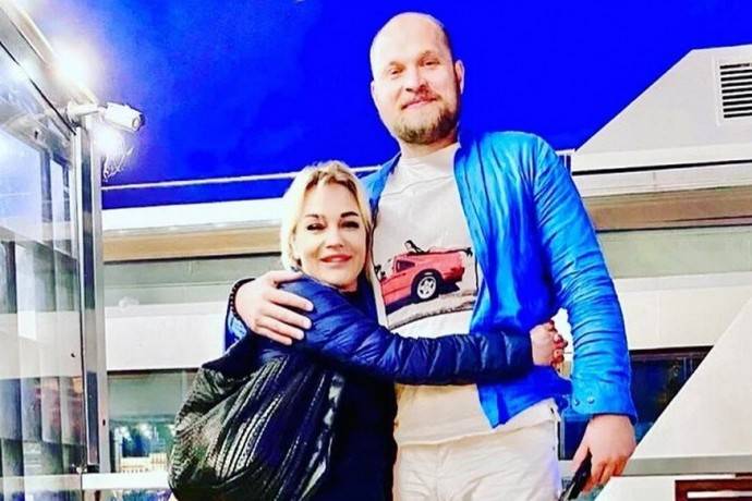 Татьяна Буланова, наконец, обручилась со своим бойфрендом Валерием Рудневым