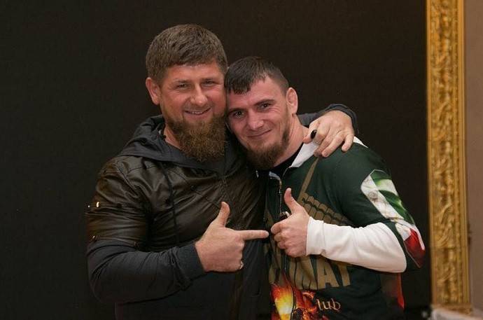 Чеченского бойца смешанных единоборств и любимчика Рамзана Кадырова Салмана Жамалдаева задержали за хранение наркотиков