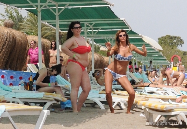 Екатерина Варнава показала грудь, снявшись голой ради рекламы шоу 