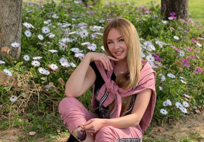 Общественность набросилась на Дарью Пынзарь из-за «дешевых» подарков на день рождения дочери Ксении Бородиной