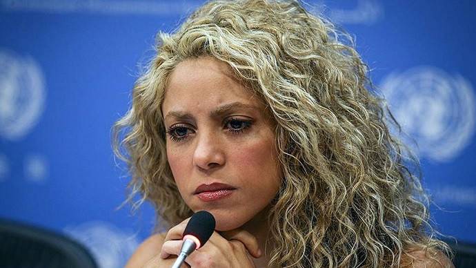 После развода с Жераром Пике певица Шакира предстанет перед судом Испании