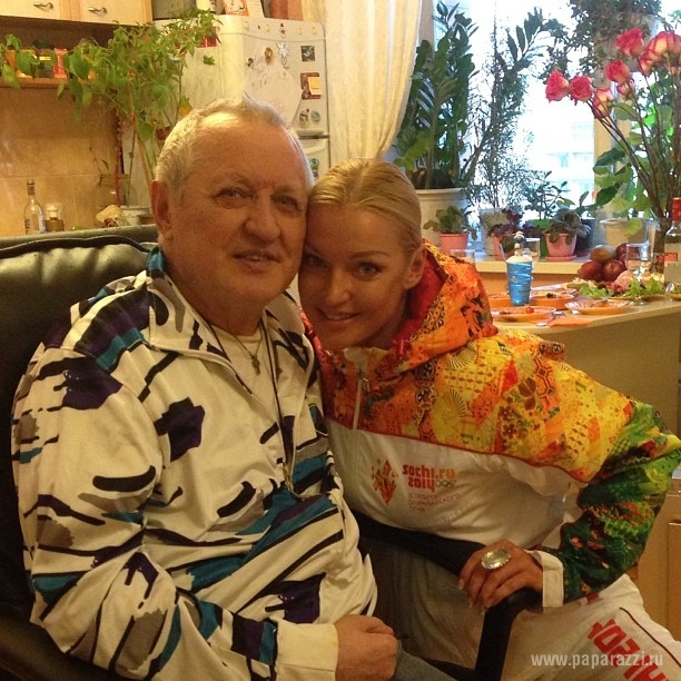 Анастасия Волочкова показала, как на самом деле живет ее семья