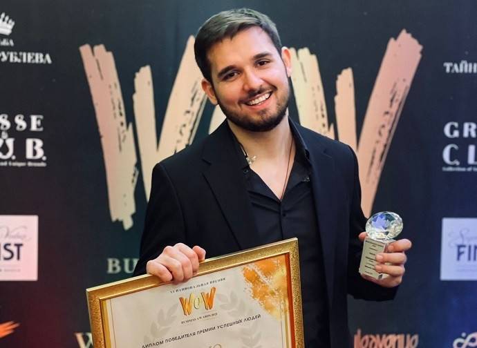Певец Radjo получил свою первую музыкальную премию 