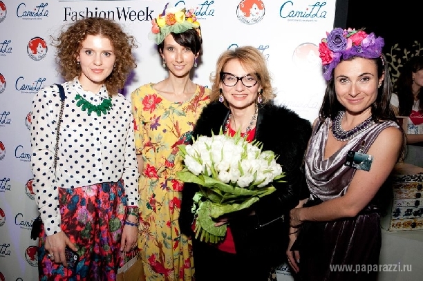 Актриса Анастасия Цветаева организовала девичник на Неделе Моды