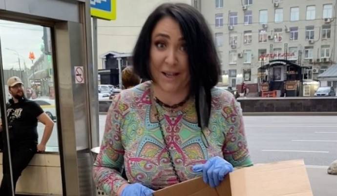 Лолита Милявская представила глубокий душевный клип на песню "Кислород"