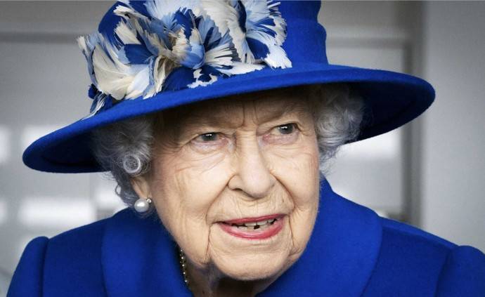 95-летняя королева Елизавета II заболела коронавирусом, установлено, кто её заразил