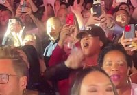 Рианна обматерила зрителей на концерте Мэрайи Кэри