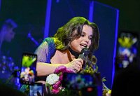 Подтанцовка Наташи Королевой возбудила зрителей Краснодара