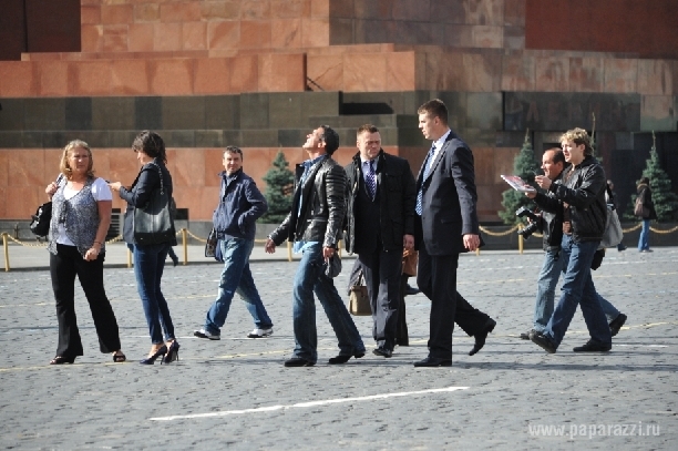 Антонио бандерас прогулялся по Красной площади