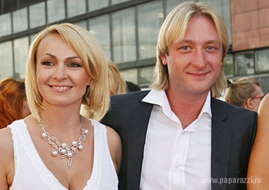 Яна Рудковская и Евгений Плющенко выбрали имя для сына