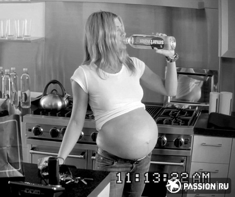 Дженнифер Энистон наконец-то беременна! 