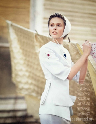 Фрида Густавссон в образе амишей для Vogue Japan