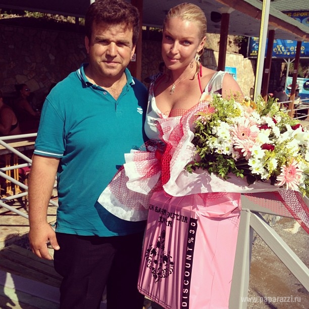 Анастасия Волочкова нашла себе в Турции нового любовника