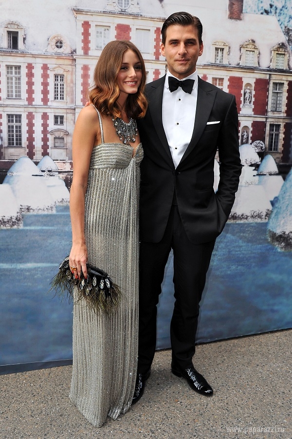 Оливия Палермо и Йоханнес Хьюбл объявили о помолвке и сразу отправились на отдых