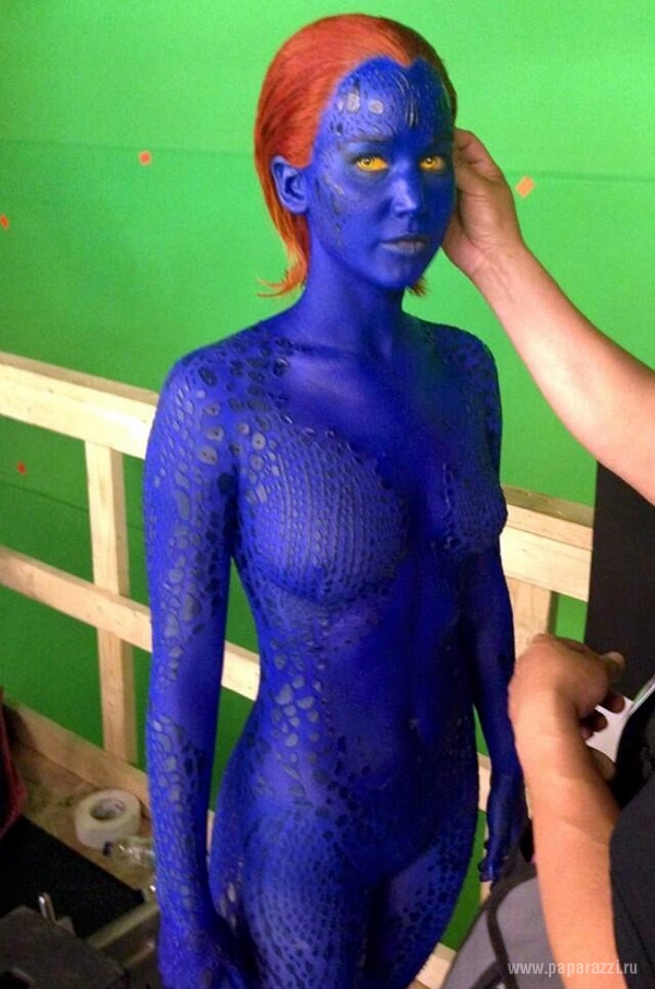 Дженнифер Лоуренс примерила синюю кожу