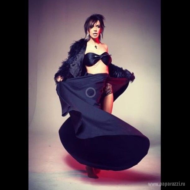 Маша Малиновская снялась в новой фотосессии в красивом нижнем белье