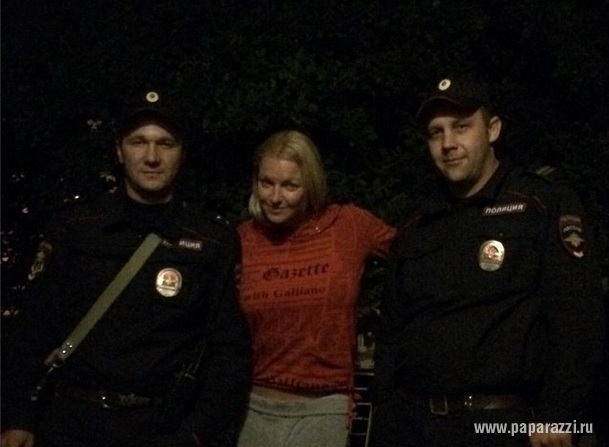 После вечеринки в стриптиз-клубе Анастасия Волочкова вновь вызвала полицию