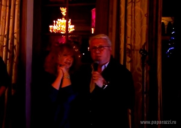 Владимир Винокур и Алла Пугачева записали видео на совместное исполнение романса 