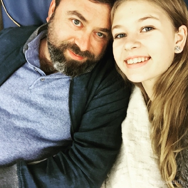 14-летняя дочка Веры Брежневой Соня покидает Россию