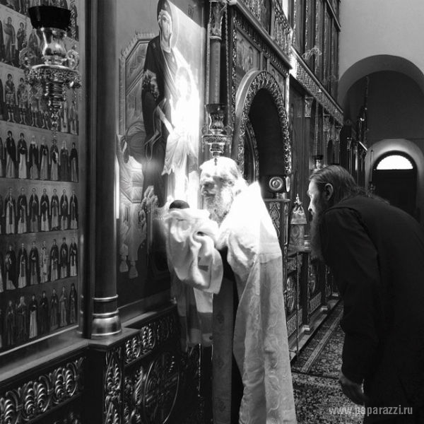 Виктория Макарская выложила в сеть фото с крестин сына 