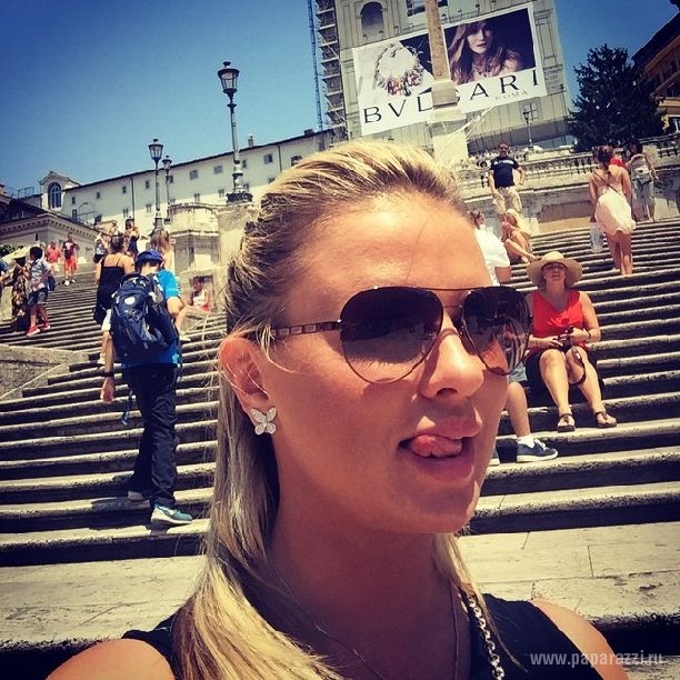 Анна Семенович подверглась критике из-за лишнего веса