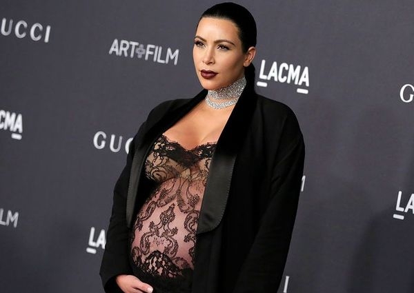 Ким Кардашян шокировала своим нарядом на вечеринке LACMA Art+Film Gala