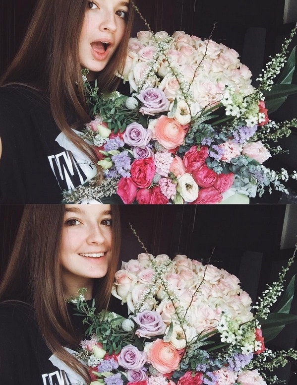 Младшая дочь Екатерины Стриженовой опубликовала в мамином инстаграме личные снимки