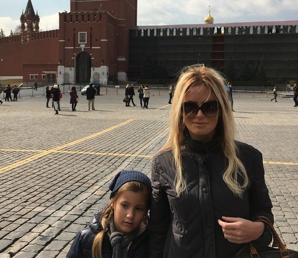 Дане Борисовой пришлось подать заявление в суд, чтобы развестись с мужем
