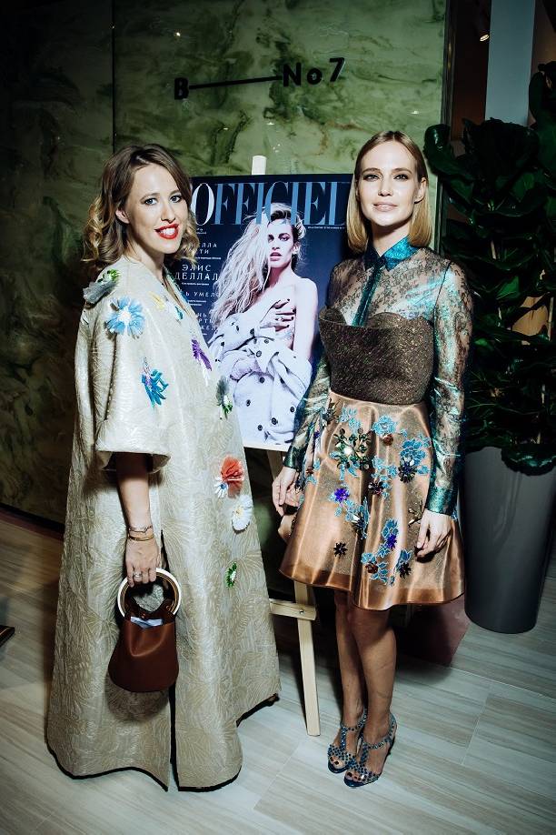 Необъятная Ксения Собчак собрала подруг на открытие модного бутика
