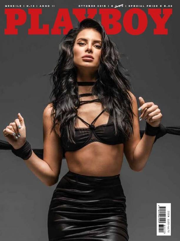 Сексапильная брюнетка Анастасия Никитина снялась для календаря Playboy
